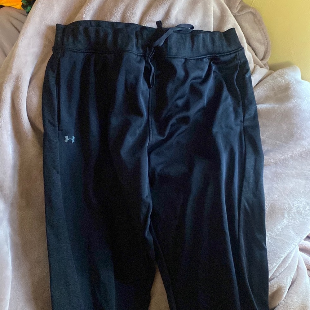 Under armour sweats
